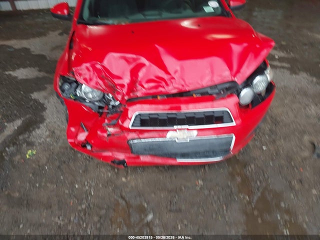 Chevrolet Sonic Lt Auto 2016 1G1JC6SH7G4135277 Image 6
