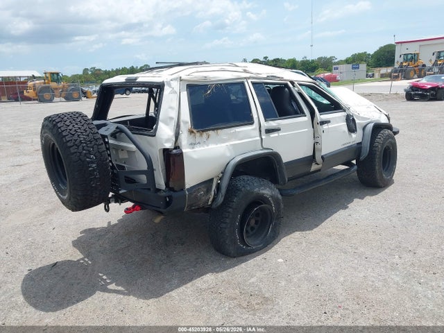 Auction sale of the 2000 Jeep Cherokee Sport, vin: 1J4FF48S0YL142584, lot number: 45203928