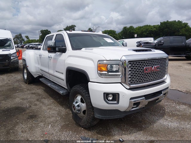 45203945 :رقم المزاد ، 1GT42YEY5HF215634 vin ، 2017 Gmc Sierra 3500hd Denali مزاد بيع