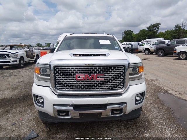 45203945 :رقم المزاد ، 1GT42YEY5HF215634 vin ، 2017 Gmc Sierra 3500hd Denali مزاد بيع