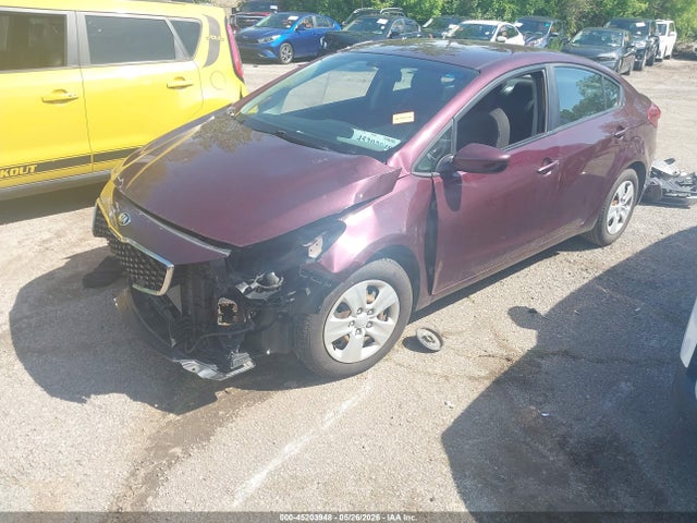 Продажа на аукционе авто 2017 Kia Forte Lx, vin: 3KPFK4A71HE015424, номер лота: 45203948