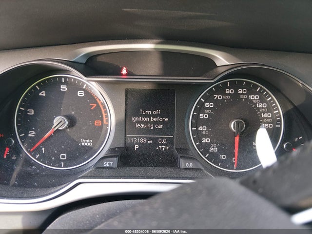 2015 Audi A4 2.0t Premium მანქანა იყიდება აუქციონზე, vin: WAUBFAFLXFN043851, აუქციონის ნომერი: 45204006