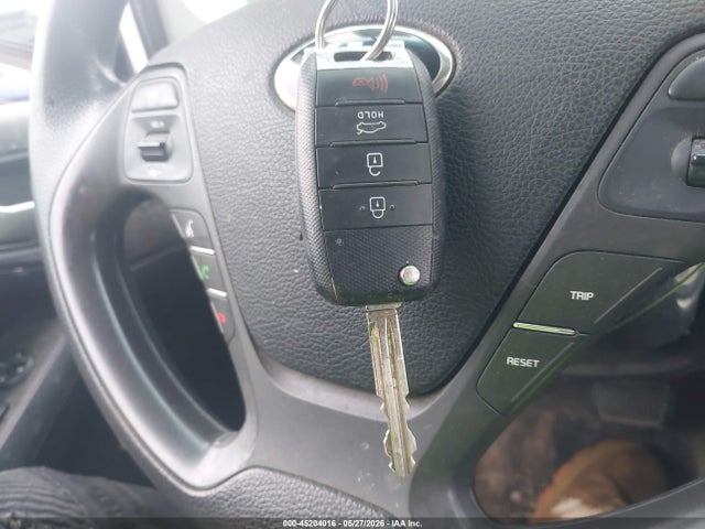 Продажа на аукционе авто 2017 Kia Forte Lx, vin: KNAFK5A84H5704784, номер лота: 45204016
