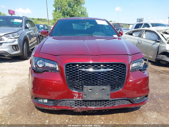 Продаж на аукціоні авто 2019 Chrysler 300 300s, vin: 2C3CCABG7KH676081, номер лоту: 45204019