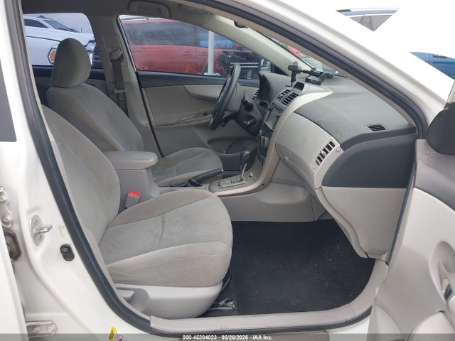 Продаж на аукціоні авто 2013 Toyota Corolla Le, vin: 5YFBU4EE6DP103542, номер лоту: 45204023