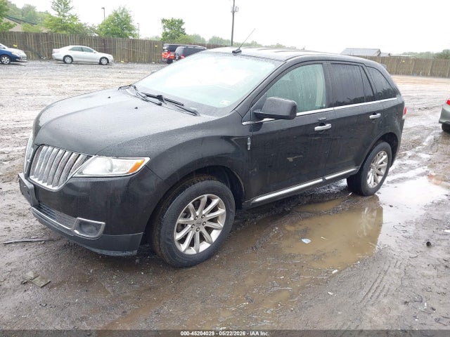 45204029 :رقم المزاد ، 2LMDJ8JK8BBJ07523 vin ، 2011 Lincoln Mkx مزاد بيع