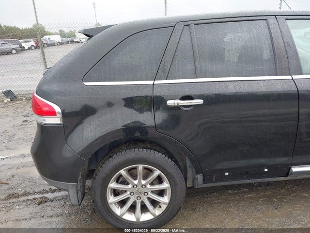 45204029 :رقم المزاد ، 2LMDJ8JK8BBJ07523 vin ، 2011 Lincoln Mkx مزاد بيع