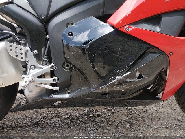 45204048 :رقم المزاد ، JH2PC4041BK400745 vin ، 2011 Honda Cbr600 Rr مزاد بيع