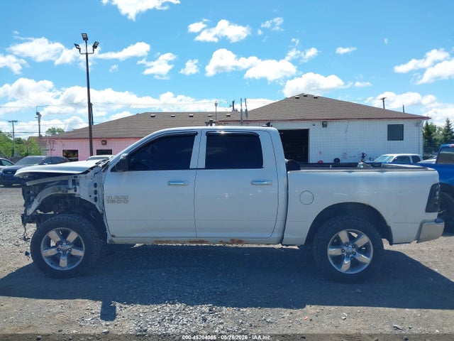 2015 Ram 1500 Big Horn მანქანა იყიდება აუქციონზე, vin: 1C6RR7LT9FS641874, აუქციონის ნომერი: 45204065