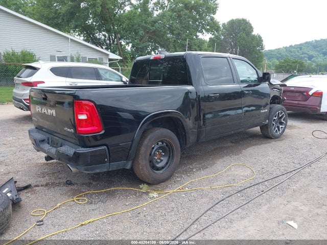 Продажа на аукционе авто 2025 Ram 1500 Laramie  4x4 5'7 Box, vin: 1C6SRFJPXSN761063, номер лота: 45204109