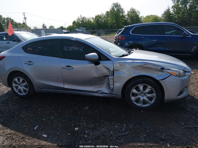 Aukcja sprzedaży 2018 Mazda Mazda3 Sport, vin: 3MZBN1U70JM160379, numer aukcji: 45204141