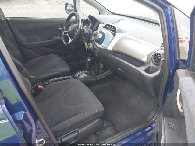 45204146 :رقم المزاد ، JHMGE8H53BC015199 vin ، 2011 Honda Fit Sport مزاد بيع