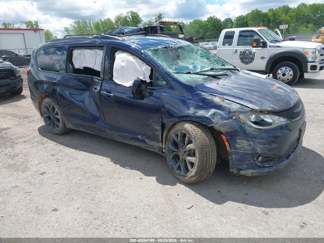 45204169 :رقم المزاد ، 2C4RC1BG5LR239567 vin ، 2020 Chrysler Pacifica Touring L مزاد بيع