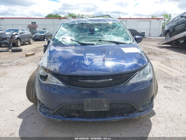 2020 Chrysler Pacifica Touring L მანქანა იყიდება აუქციონზე, vin: 2C4RC1BG5LR239567, აუქციონის ნომერი: 45204169