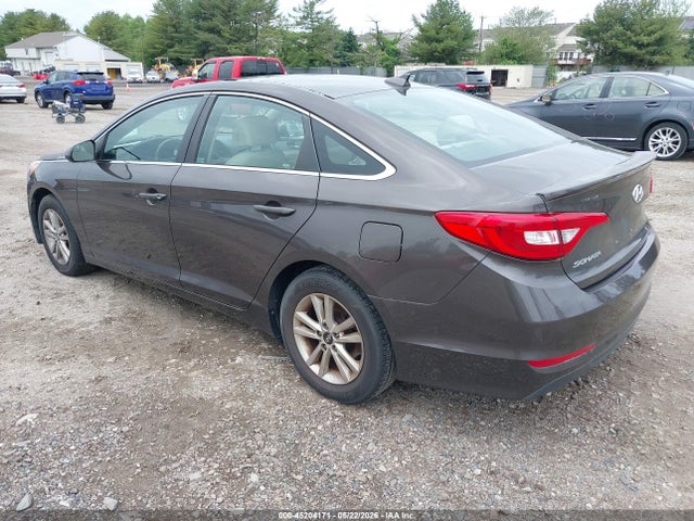 45204171 :رقم المزاد ، 5NPE24AF8FH130775 vin ، 2015 Hyundai Sonata Se مزاد بيع
