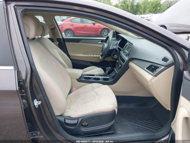 45204171 :رقم المزاد ، 5NPE24AF8FH130775 vin ، 2015 Hyundai Sonata Se مزاد بيع