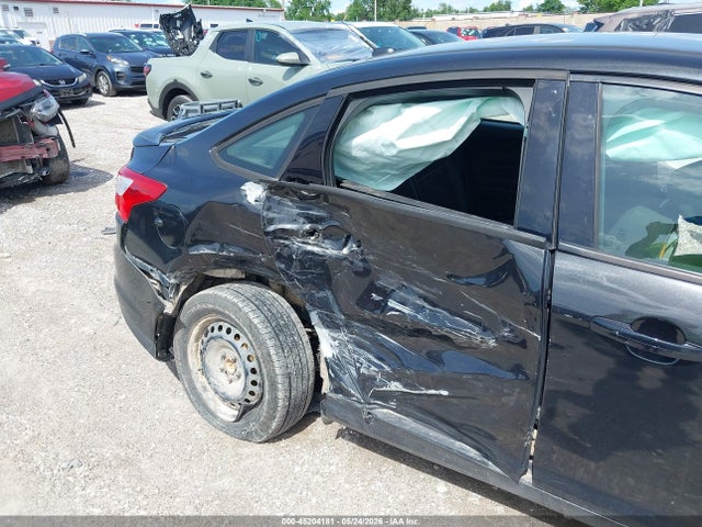 45204181 :رقم المزاد ، 1FADP3F22DL107682 vin ، 2013 Ford Focus Se مزاد بيع