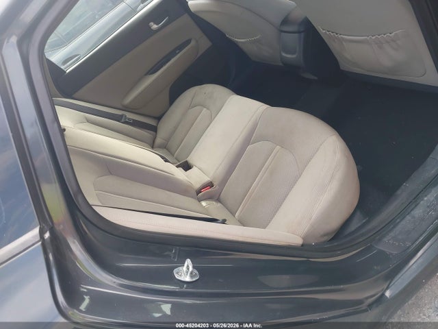 KNAGT4L33G5071366 KIA Optima Lx