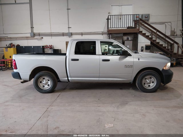 45204238 :رقم المزاد ، 1C6RR6KG1JS317230 vin ، 2018 Ram 1500 Tradesman  4x2 5'7 Box مزاد بيع