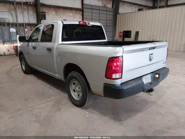 45204238 :رقم المزاد ، 1C6RR6KG1JS317230 vin ، 2018 Ram 1500 Tradesman  4x2 5'7 Box مزاد بيع