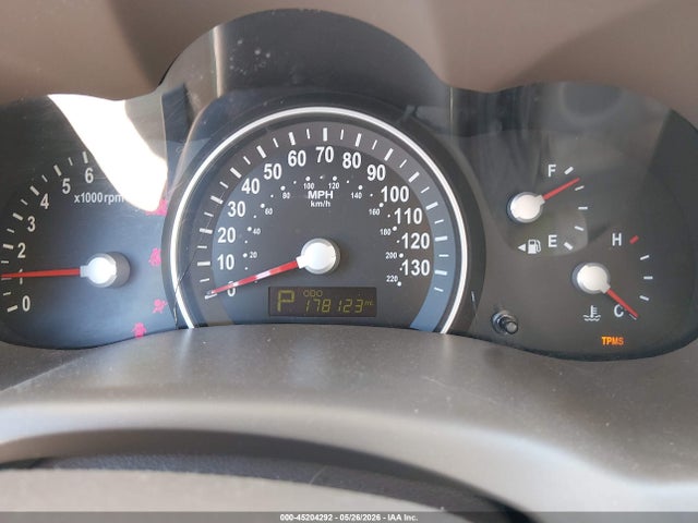 Продажа на аукционе авто 2011 Kia Sedona Lx, vin: KNDMG4C7XB6379683, номер лота: 45204292