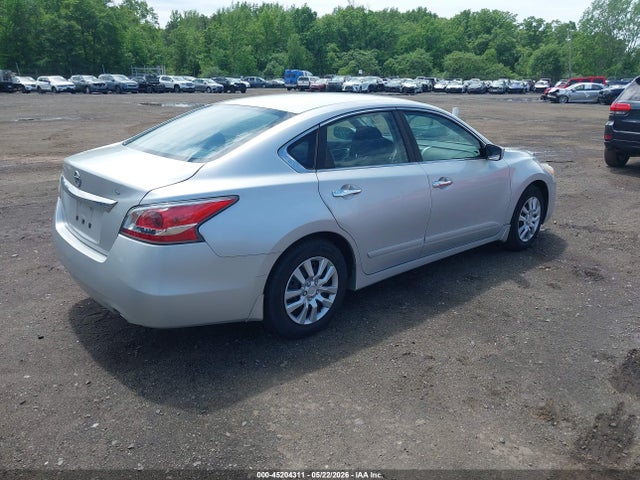 Продажа на аукционе авто 2015 Nissan Altima 2.5 S, vin: 1N4AL3AP1FC109962, номер лота: 45204311