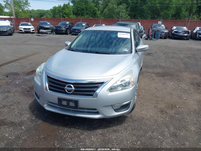 Продажа на аукционе авто 2015 Nissan Altima 2.5 S, vin: 1N4AL3AP1FC109962, номер лота: 45204311