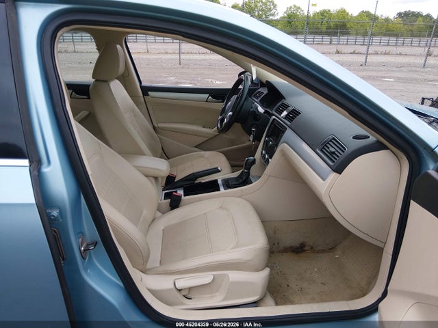 2012 Volkswagen Passat 2.0l Tdi Se მანქანა იყიდება აუქციონზე, vin: 1VWBN7A38CC098156, აუქციონის ნომერი: 45204339