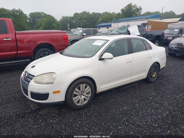 45204465 :رقم المزاد ، 3VWRZ71K59M151669 vin ، 2009 Volkswagen Jetta Se مزاد بيع