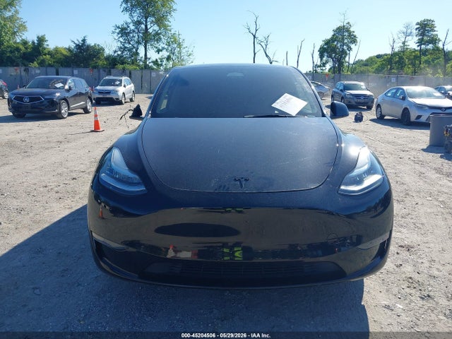 2023 Tesla Model Y Awd/long Range Dual Motor All-wheel Drive მანქანა იყიდება აუქციონზე, vin: 7SAYGDEE4PA118705, აუქციონის ნომერი: 45204506