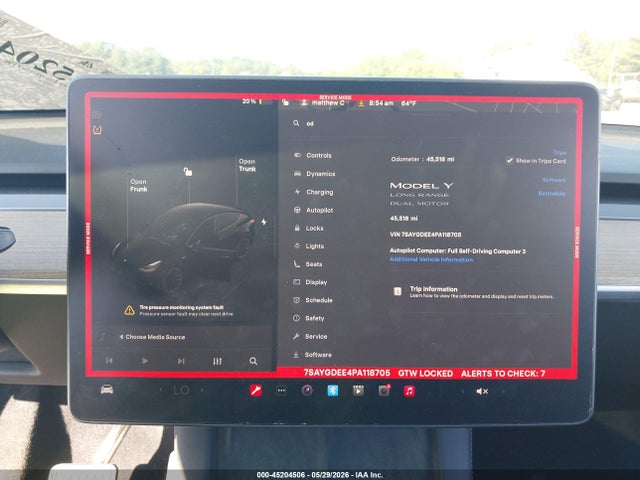 2023 Tesla Model Y Awd/long Range Dual Motor All-wheel Drive მანქანა იყიდება აუქციონზე, vin: 7SAYGDEE4PA118705, აუქციონის ნომერი: 45204506