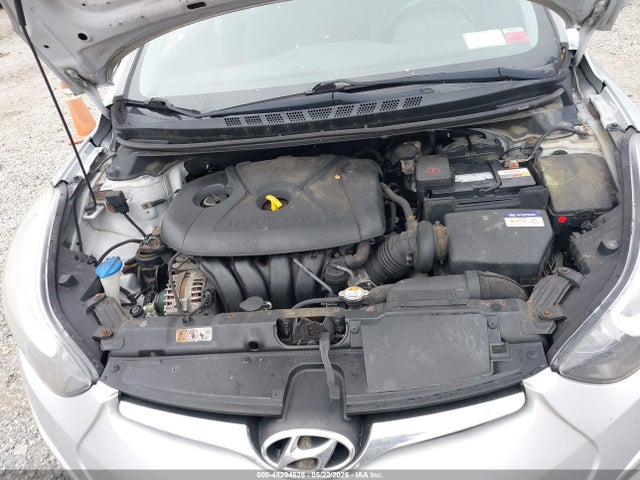 Продажа на аукционе авто 2015 Hyundai Elantra Se, vin: KMHDH4AE4FU235851, номер лота: 45204525