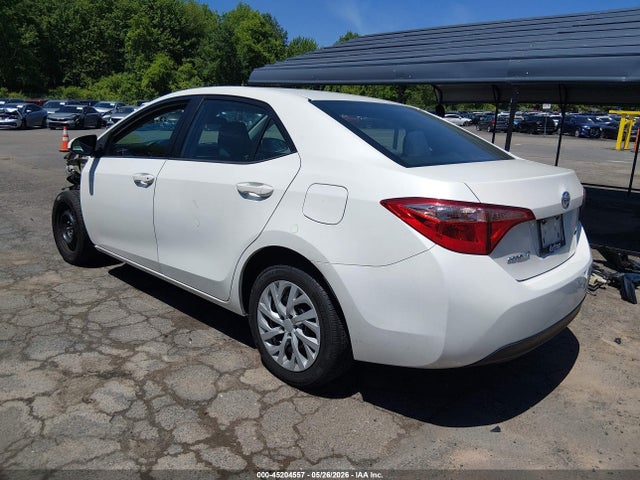 Aukcja sprzedaży 2018 Toyota Corolla Le, vin: 5YFBURHE7JP800187, numer aukcji: 45204557
