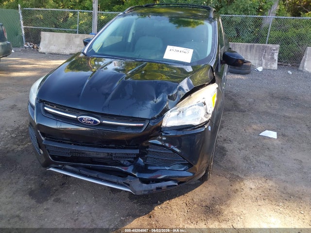 Продажа на аукционе авто 2014 Ford Escape Se, vin: 1FMCU9G97EUD55401, номер лота: 45204567