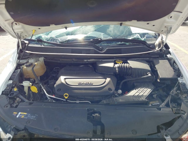 Продажа на аукционе авто 2022 Chrysler Pacifica Touring L, vin: 2C4RC1BG2NR138652, номер лота: 45204575