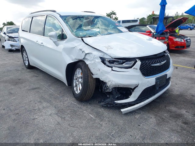 Продажа на аукционе авто 2022 Chrysler Pacifica Touring L, vin: 2C4RC1BG2NR138652, номер лота: 45204575