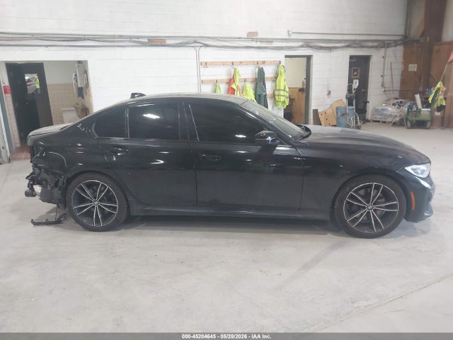 45204645 :رقم المزاد ، 3MW5U9J08M8C17947 vin ، 2021 Bmw M340i M340i Xdrive مزاد بيع