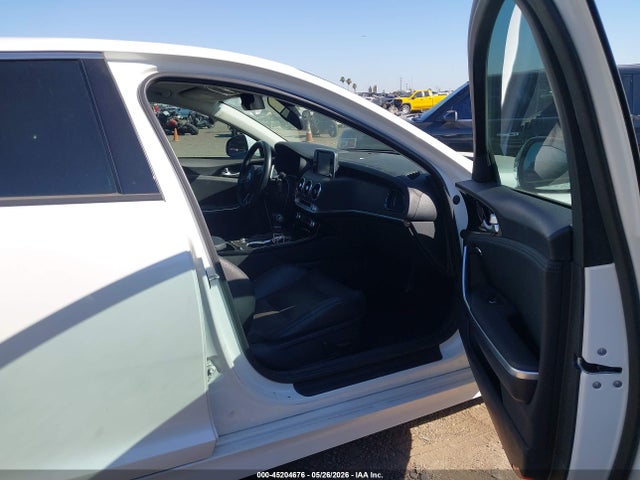 45204676 :رقم المزاد ، KNAE15LA9K6066144 vin ، 2019 Kia Stinger مزاد بيع