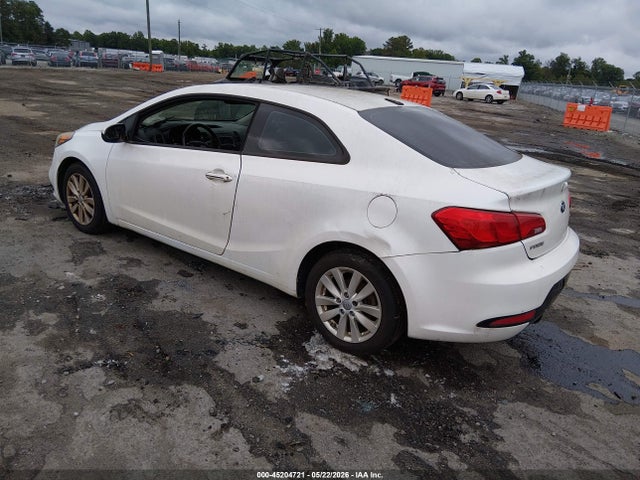 KNAFX6A8XE5205135 KIA Forte Koup Ex