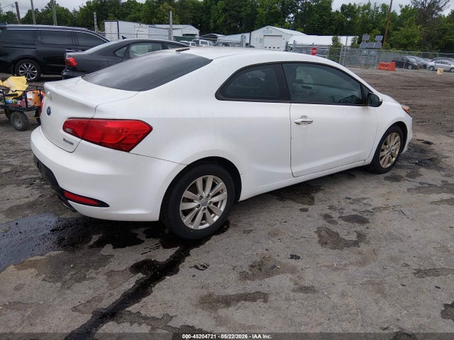 KNAFX6A8XE5205135 KIA Forte Koup Ex