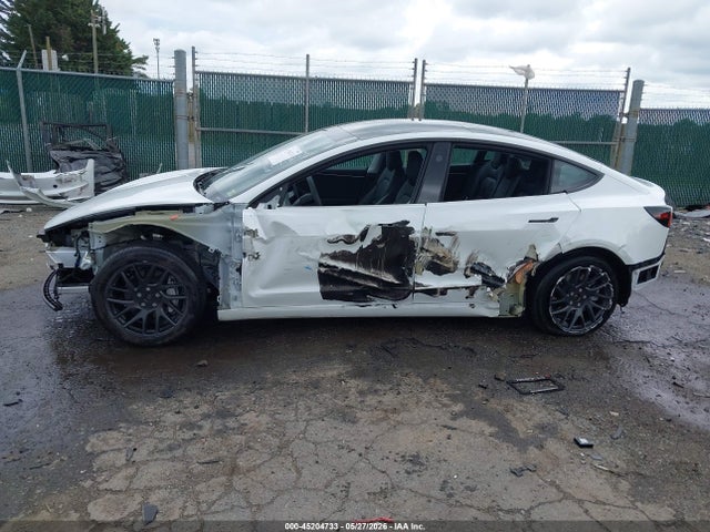 2024 Tesla Model 3 Long Range Dual Motor All-wheel Drive მანქანა იყიდება აუქციონზე, vin: 5YJ3E1EB5RF826792, აუქციონის ნომერი: 45204733