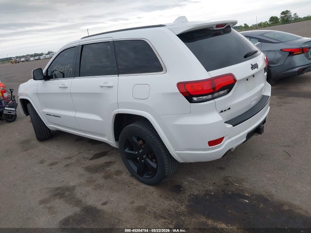 1C4RJFAGXFC893563 Jeep Grand Cherokee Altitude
