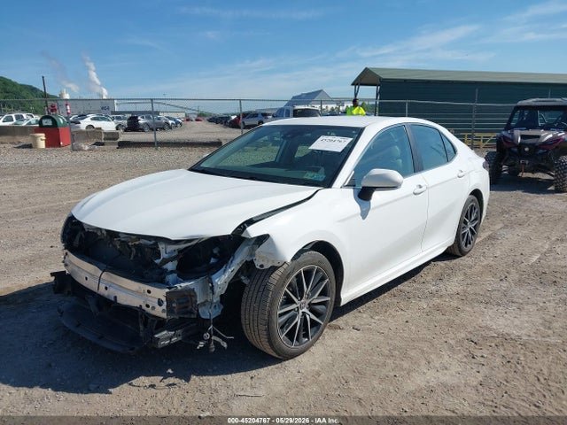 45204767 :رقم المزاد ، 4T1G31AK1PU607292 vin ، 2023 Toyota Camry Se Hybrid مزاد بيع