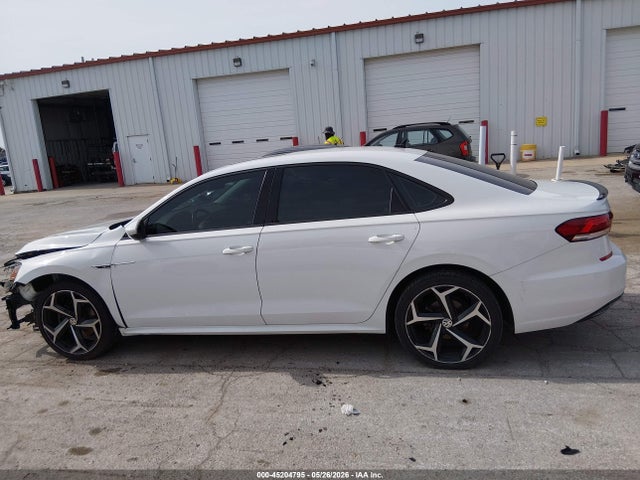 Продаж на аукціоні авто 2020 Volkswagen Passat 2.0t R-line, vin: 1VWMA7A39LC018870, номер лоту: 45204795