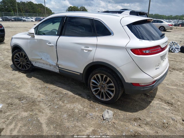 2017 Lincoln Mkc Reserve მანქანა იყიდება აუქციონზე, vin: 5LMCJ3C93HUL72077, აუქციონის ნომერი: 45204801