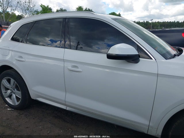 45204823 :رقم المزاد ، WA1BNAFY7K2052904 vin ، 2019 Audi Q5 45 Premium مزاد بيع