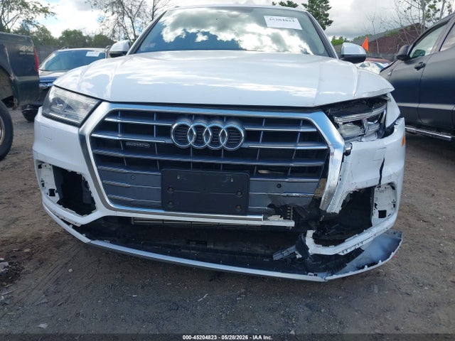 45204823 :رقم المزاد ، WA1BNAFY7K2052904 vin ، 2019 Audi Q5 45 Premium مزاد بيع