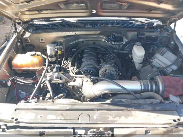 45204841 :رقم المزاد ، 1GCEC14W7WZ231435 vin ، 1998 Chevrolet C1500 Fleetside مزاد بيع