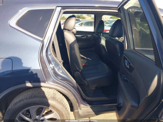 2015 Nissan Rogue Sl მანქანა იყიდება აუქციონზე, vin: 5N1AT2MT0FC771606, აუქციონის ნომერი: 45204865