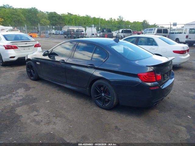 2015 Bmw 528i Xdrive მანქანა იყიდება აუქციონზე, vin: WBA5A7C53FD624912, აუქციონის ნომერი: 45204903